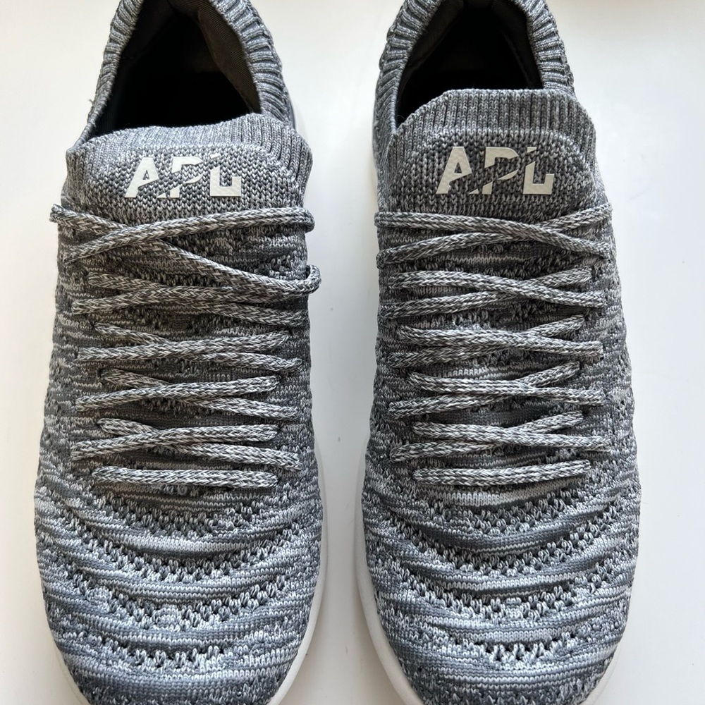 APL Women’s Techloom Wave Sneakers Size 7.5 Gray